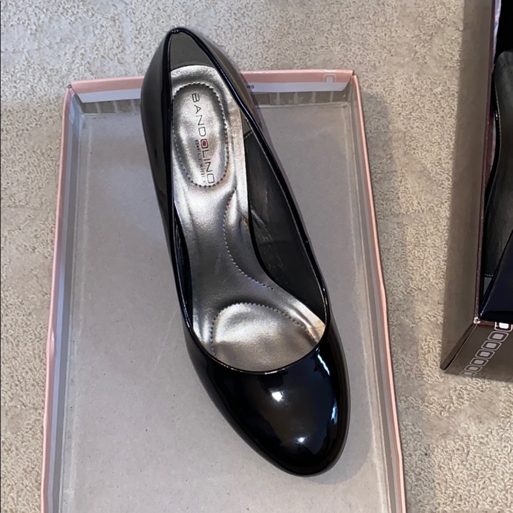 Black heels
